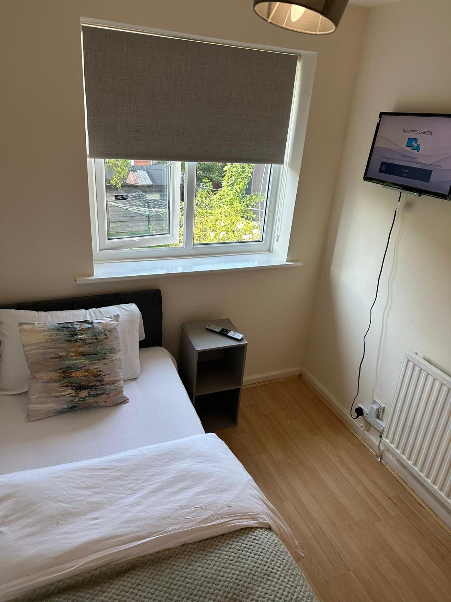 3 Bedroom Apartment Close To Manchester City Stadium And Coop Live Екстер'єр фото