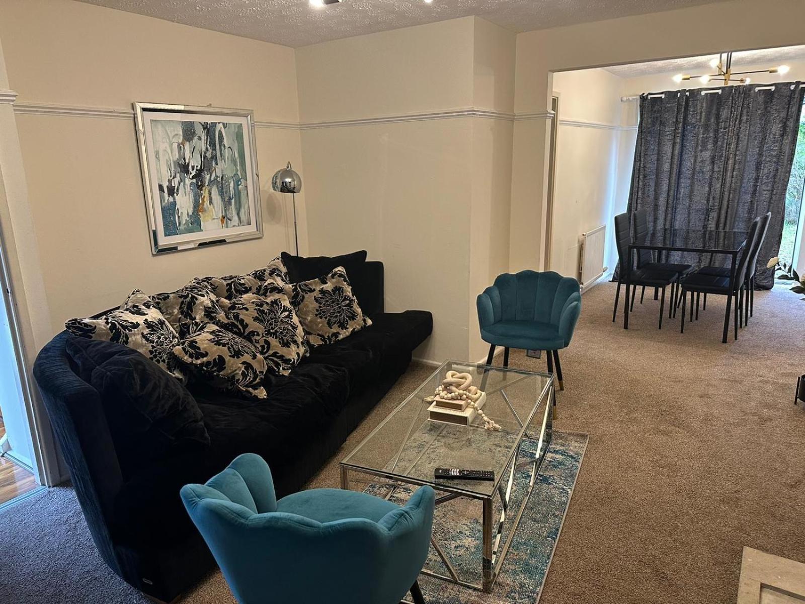 3 Bedroom Apartment Close To Manchester City Stadium And Coop Live Екстер'єр фото
