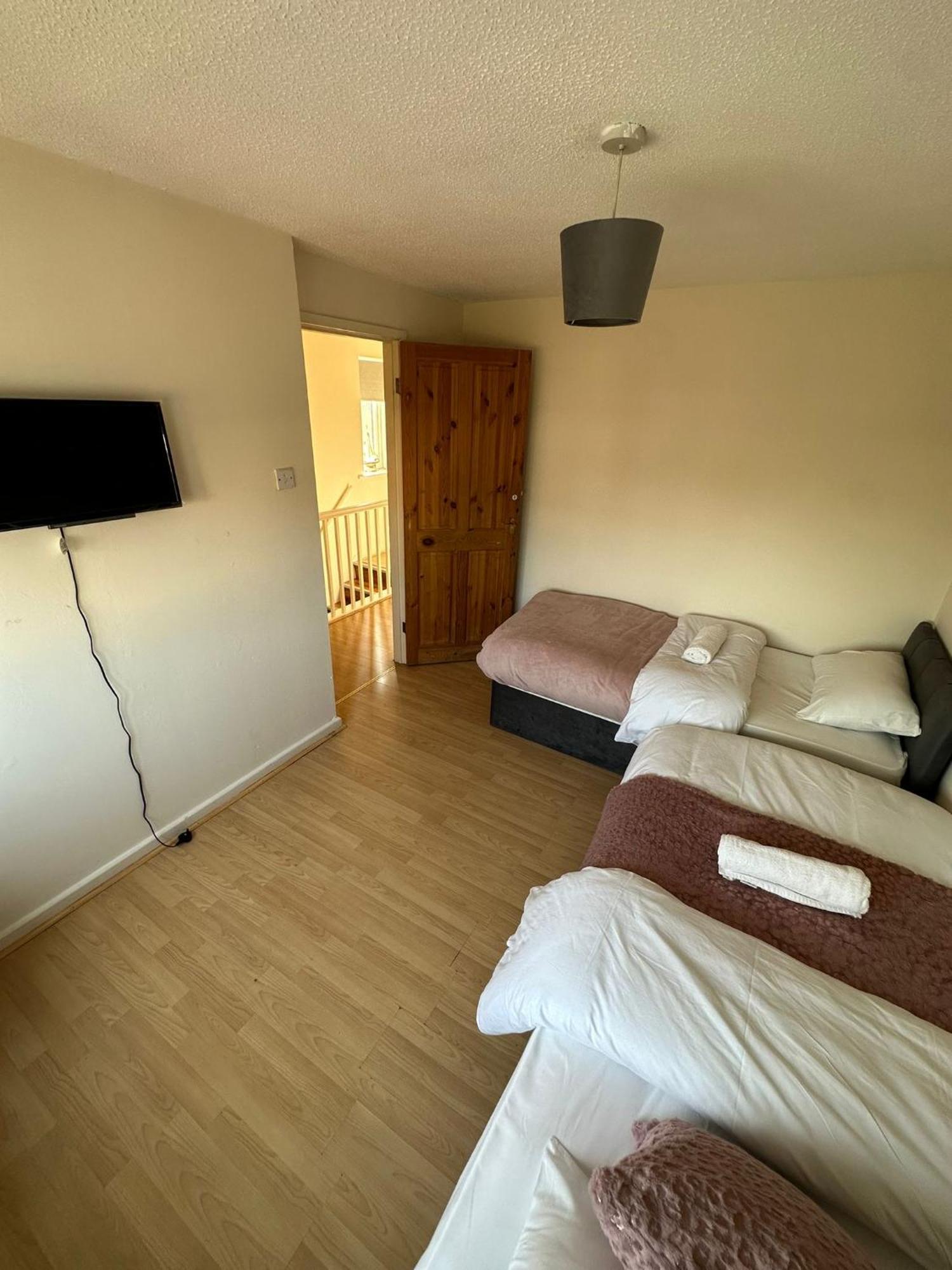 3 Bedroom Apartment Close To Manchester City Stadium And Coop Live Екстер'єр фото