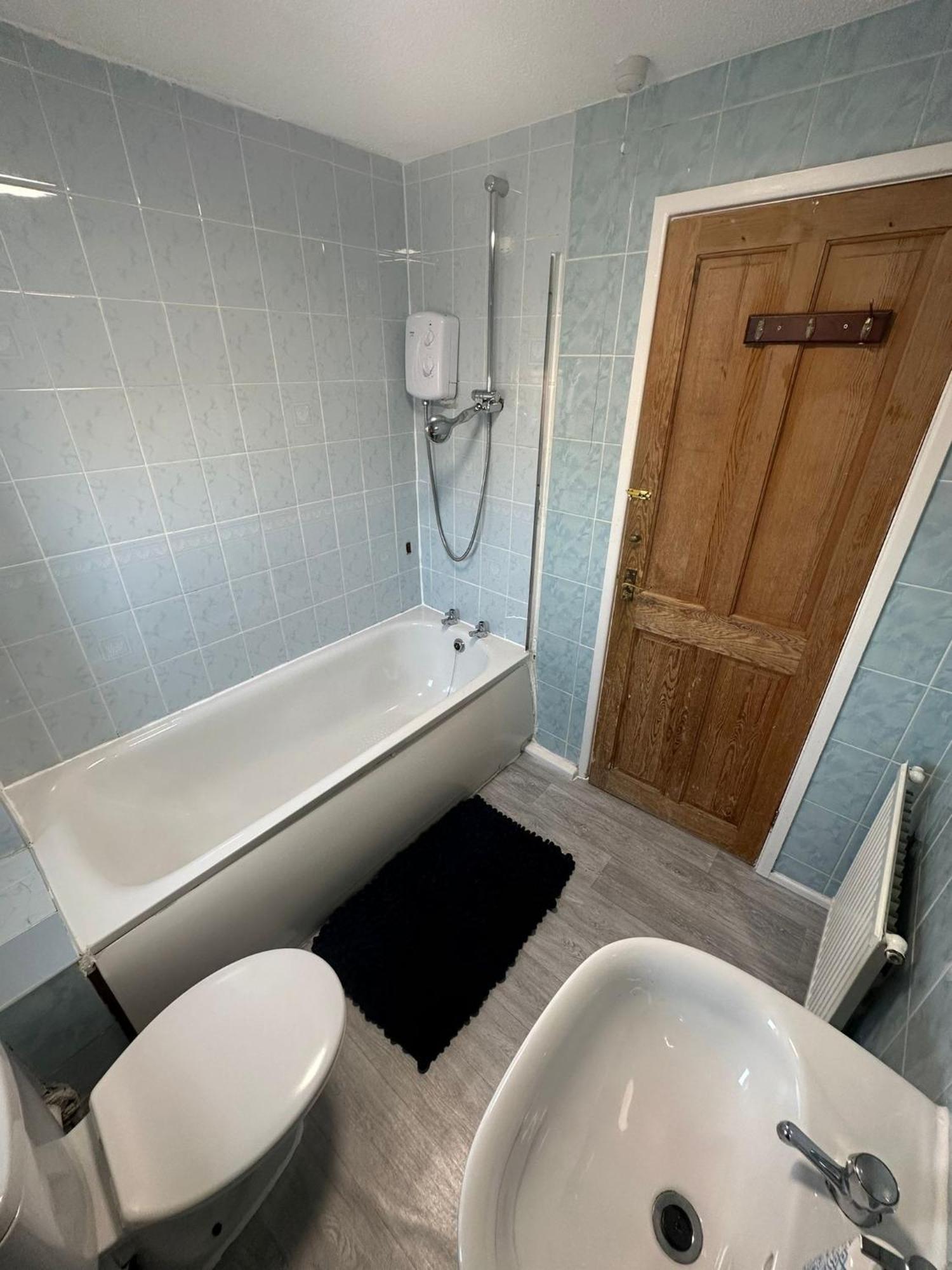 3 Bedroom Apartment Close To Manchester City Stadium And Coop Live Екстер'єр фото